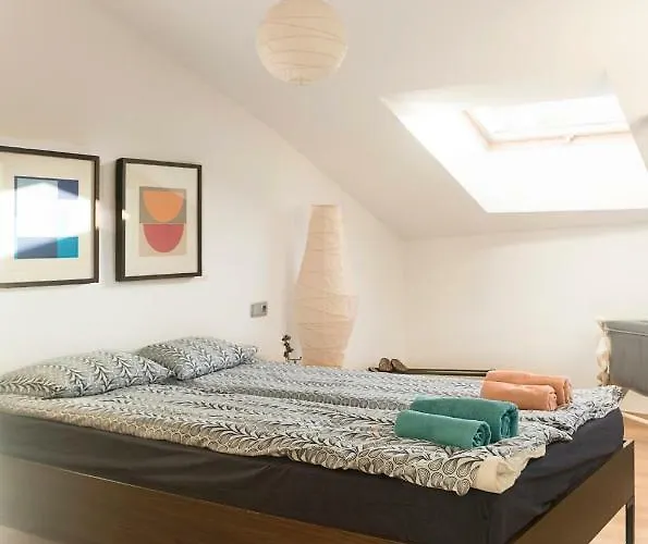 Atico Lobarinas Альярис